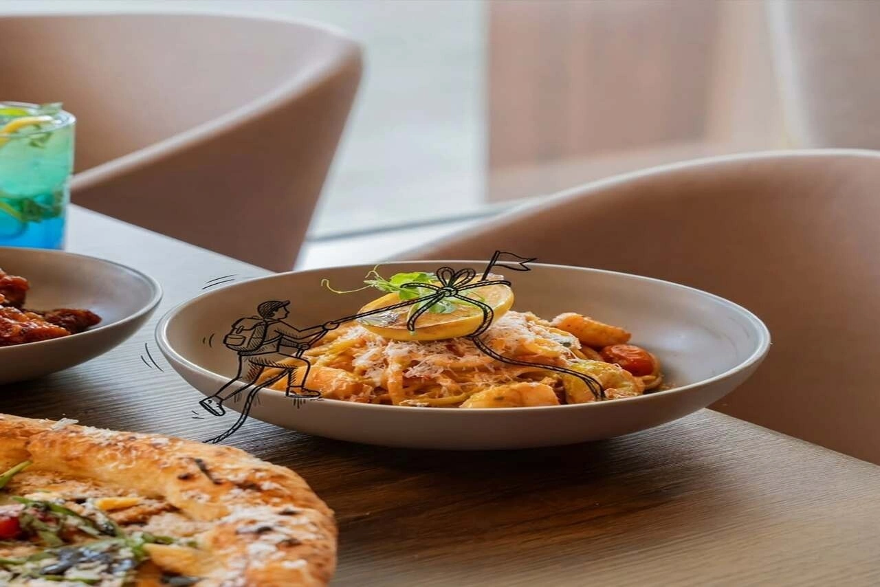 DIMO'S Cafe and Restaurant Dubai