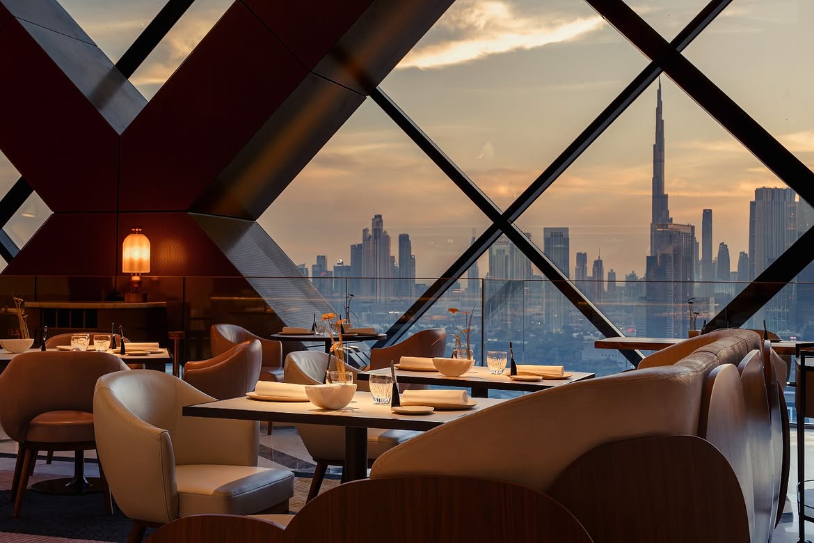 Best Michelin-Star Business Lunches in Dubai 2026