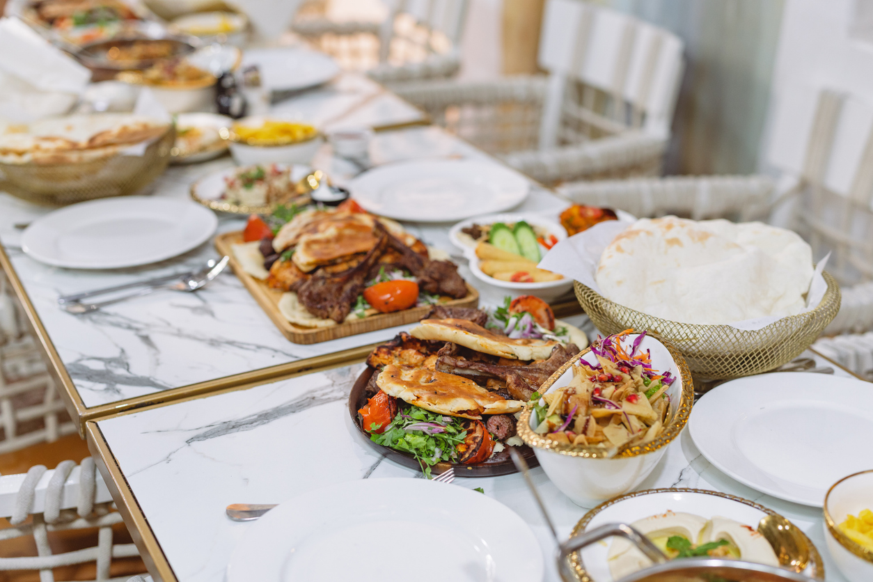 63+ Best Lunch Buffet Restaurants in Dubai